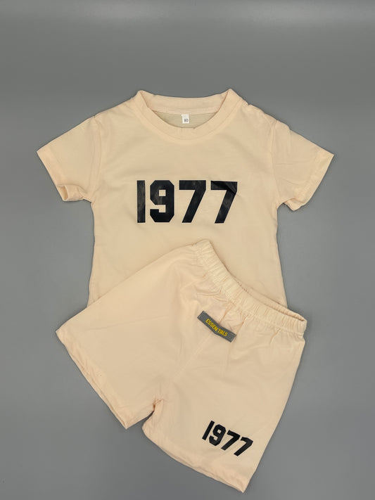 1977 SET CREAM